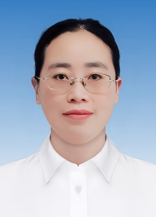 市农业农村局党组成员、副局长：庞 茜